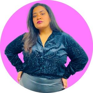 White Stag Black Velvet Button Down Shirt 

Size: fits up to 1X